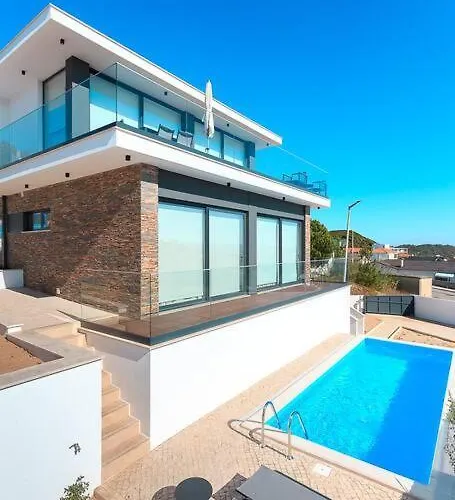 Uitzicht Baai Met Jacuzzi * Salir de Porto